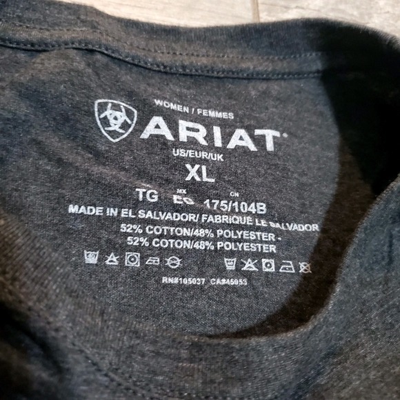 Ariat Women's XL T-Shirt Gray Quilt Pattern Graphic Logo Western Country - Picture 5 of 5